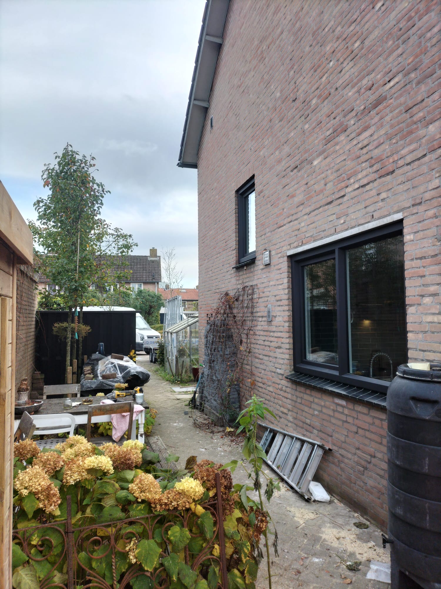 Moderne voordeur en kozijnen regio Tilburg